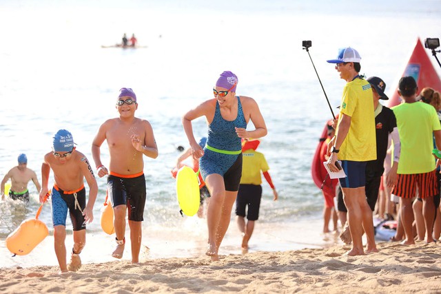 Du lịch Kh&aacute;nh H&ograve;a thắng đậm năm 2025 nhờ nhiều sự kiện nổi bật- Ảnh 6.