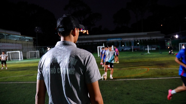 Tập luyện giữa mùa thi, Trường ĐH Kinh tế - Tài chính TP.HCM đặt mục tiêu đầy tham vọng- Ảnh 2. Tập luyện giữa mùa thi, Trường ĐH Kinh tế - Tài chính TP.HCM đặt mục tiêu đầy tham vọng- Ảnh 2.