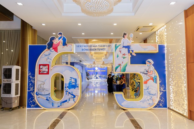 Giấc mơ đưa &lsquo;b&ocirc;ng Việt&rsquo; vươn ra thế giới của doanh nghiệp 65 tuổi- Ảnh 1.