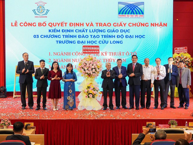 Trường ĐH Cửu Long th&ecirc;m 3 chương tr&igrave;nh đ&agrave;o tạo đạt chuẩn kiểm định chất lượng - Ảnh 2.