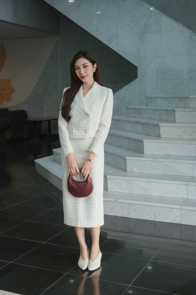 Áo blazer và khả năng biến hóa trong phong cách thường ngày- Ảnh 4. Áo blazer và khả năng biến hóa trong phong cách thường ngày- Ảnh 4.