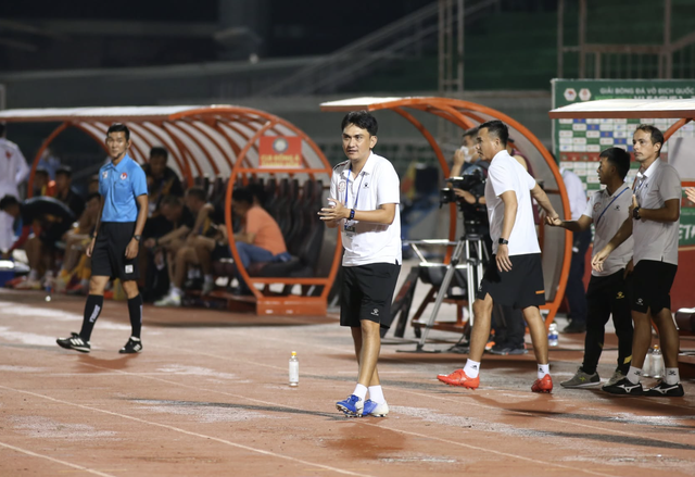 TNSV Thaco Cup ng&agrave;y c&agrave;ng hay, sẽ l&agrave; c&aacute;nh đồng của nhiều 'đ&oacute;a hoa nở muộn' - Ảnh 2.