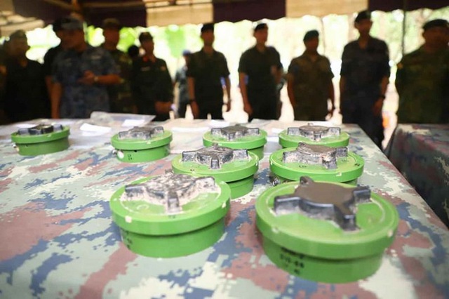 Th&ecirc;m binh sĩ Th&aacute;i Lan giẫm phải m&igrave;n, Campuchia n&oacute;i bi&ecirc;n giới y&ecirc;n ắng - Ảnh 1.