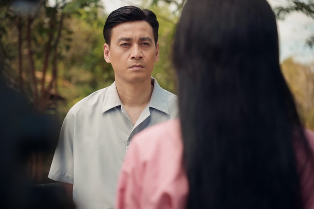 'Trai nhảy' Ngọc Thuận tiết lộ cuộc sống h&ocirc;n nh&acirc;n b&ecirc;n vợ k&eacute;m 17 tuổi - Ảnh 1.