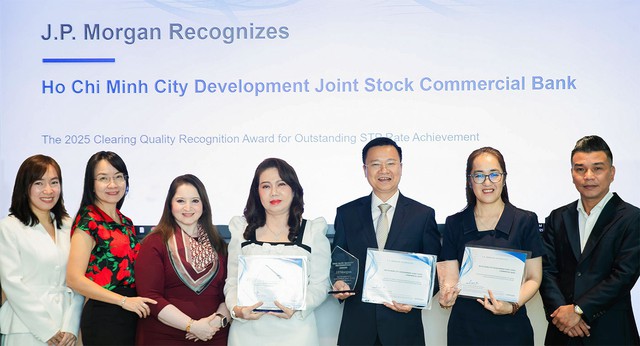 HDBank nhận bộ giải thưởng Chất lượng Thanh to&aacute;n To&agrave;n cầu 2025 từ JP Morgan Chase - Ảnh 1.