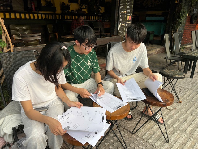 TP.HCM: Khởi nghiệp cho thu&ecirc; m&aacute;y ảnh, nh&oacute;m sinh vi&ecirc;n bị lừa đảo mất trắng - Ảnh 1.