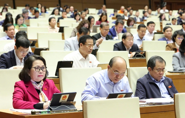 'C&oacute; điều dưỡng hỏi kỹ thuật ti&ecirc;m nghi&ecirc;ng bao nhi&ecirc;u độ nhưng kh&ocirc;ng trả lời được'- Ảnh 2.