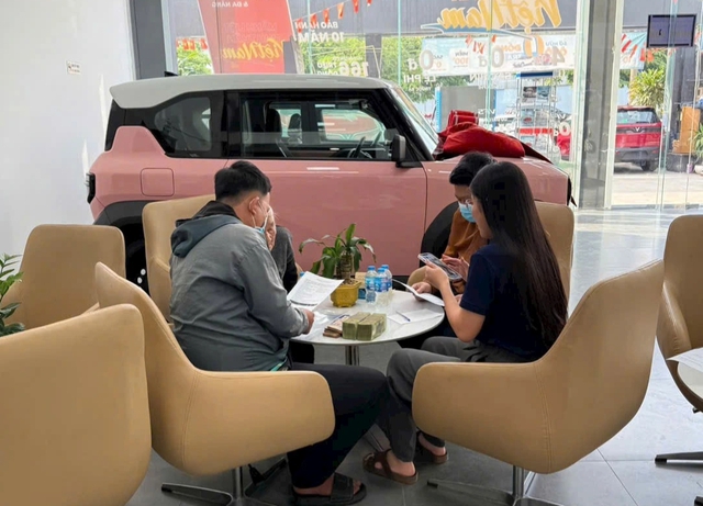 Người trẻ l&agrave;m sales, kiếm được bao nhi&ecirc;u tiền? - Ảnh 3.