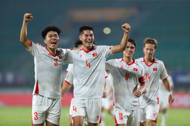 U.23 Việt Nam - U.23 Lào: Chiến thắng trong tầm tay - Ảnh 2.