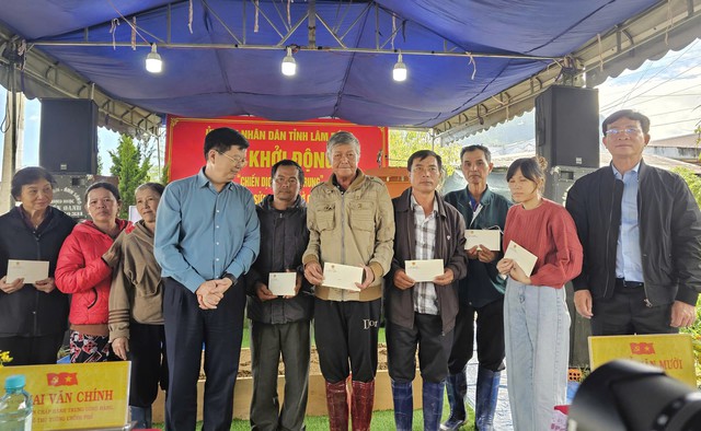 Lâm Đồng khởi động 'Chiến dịch Quang Trung', xây tặng dân xã D’Ran 4 căn nhà- Ảnh 3. Lâm Đồng khởi động 'Chiến dịch Quang Trung', xây tặng dân xã D’Ran 4 căn nhà- Ảnh 3.