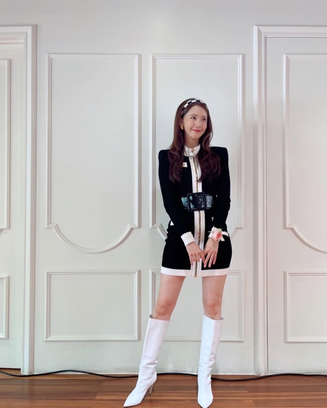 Tôn đường cong gợi cảm với chiếc thắt lưng bản to - Ảnh 7.