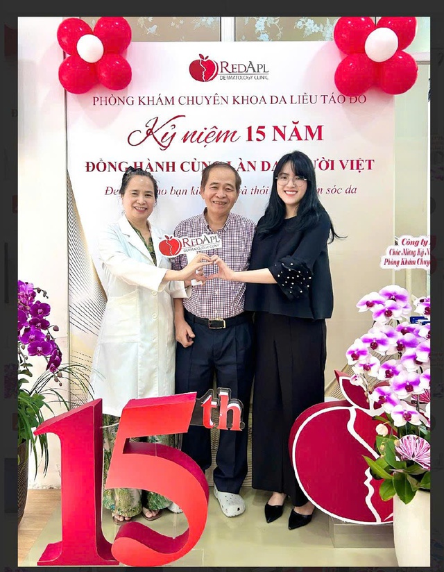H&agrave;nh tr&igrave;nh 15 năm Ph&ograve;ng kh&aacute;m Da liễu T&aacute;o Đỏ: Đồng h&agrave;nh c&ugrave;ng l&agrave;n da Việt - Ảnh 1.