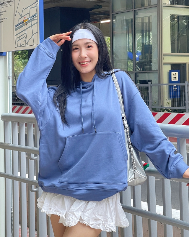 Áo hoodie là biểu tượng của lối sống trẻ và tự do - Ảnh 2.