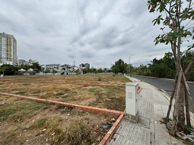 'Siết' phân lô bán nền từ đất nông nghiệp- Ảnh 1. 'Siết' phân lô bán nền từ đất nông nghiệp- Ảnh 1.