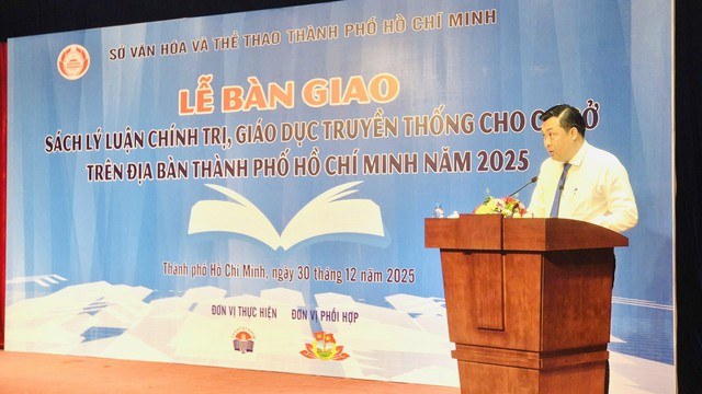 Sở VH-TT TP.HCM 'l&igrave; x&igrave;' s&aacute;ch mừng năm mới- Ảnh 1.