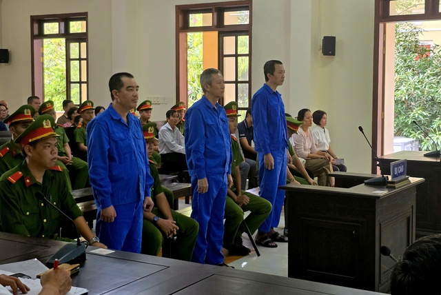 Tuy&ecirc;n &aacute;n cựu ph&oacute; gi&aacute;m đốc Sở VH-TT-DL Vĩnh Long vụ &aacute;n &ldquo;năng khiếu dự bị&rdquo;- Ảnh 1.