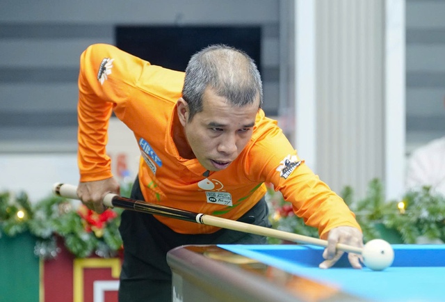 Billiards: Trần Quyết Chiến tung s&ecirc;-ri lớn, gi&agrave;nh lại ng&ocirc;i nhất bảng- Ảnh 1.