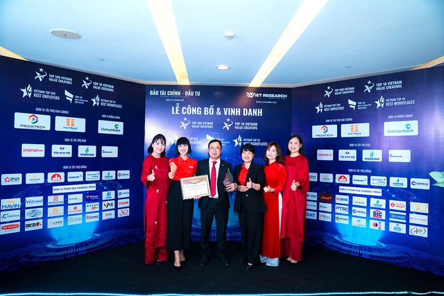 Dai-ichi Life Việt Nam đạt ‘Top 500 Doanh nghiệp tạo giá trị hàng đầu Việt Nam 2025’- Ảnh 2. Dai-ichi Life Việt Nam đạt ‘Top 500 Doanh nghiệp tạo giá trị hàng đầu Việt Nam 2025’- Ảnh 2.