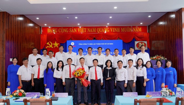EVNHCMC bổ nhiệm t&acirc;n Gi&aacute;m đốc C&ocirc;ng ty Điện lực Vũng T&agrave;u - Ảnh 2.