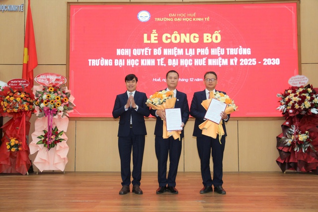 Hiệu trưởng Trường ĐH Kinh tế Huế: L&atilde;nh đạo kh&ocirc;ng n&oacute;i nhiều m&agrave; phải dấn th&acirc;n, h&agrave;nh động- Ảnh 1.