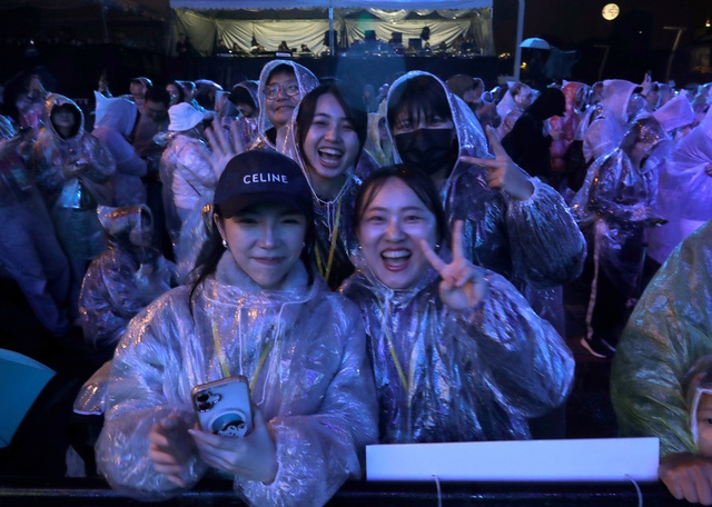 Thế giới ch&agrave;o đ&oacute;n năm 2026 - Ảnh 8.