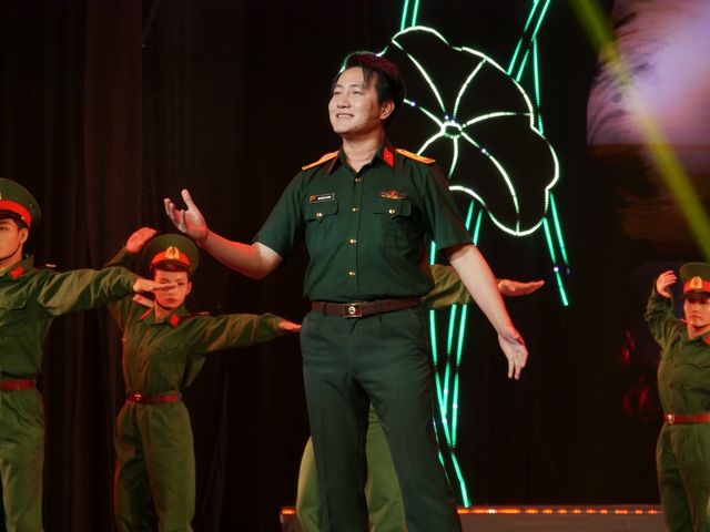 Đất phương Nam hiện ra thật đẹp - Ảnh 3.