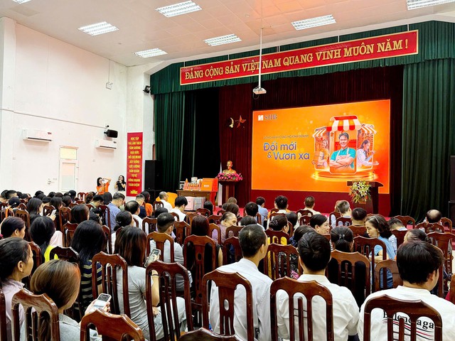 SHB k&iacute;ch hoạt chiến dịch 60 ng&agrave;y chuyển đổi tăng tốc cho tiểu thương tr&ecirc;n to&agrave;n quốc- Ảnh 2.