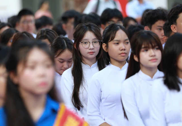 Tuyển sinh ĐH: Nghiên cứu, tính toán kỹ nếu thêm hay bỏ một tổ hợp - Ảnh 1.