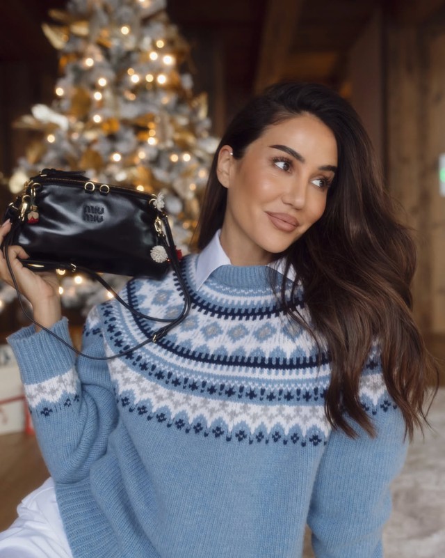 Lên đồ ấm áp, nhẹ nhàng mà vẫn sành điệu với áo len mềm - Ảnh 6.