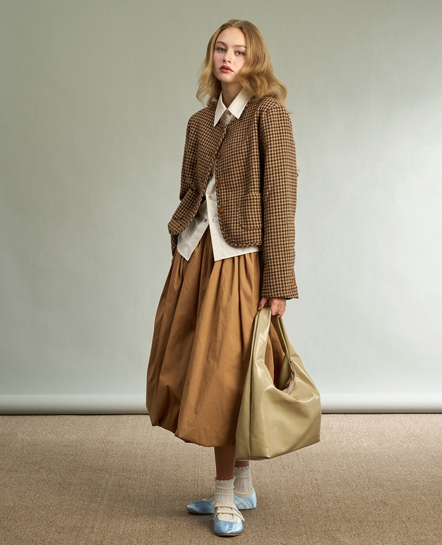 Họa tiết cổ điển 'tái xuất', bí quyết của bản phối đẹp nhất mùa - Ảnh 3.