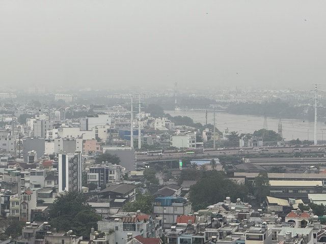 Thời tiết TP.HCM hôm nay 4.12 có mưa lớn, triều cường dâng cao: Nơi nào ngập nước? - Ảnh 2.