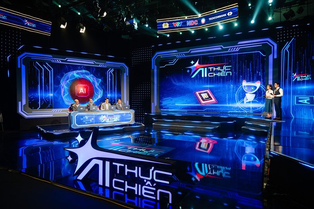 CIO Techcombank tr&ecirc;n ghế n&oacute;ng &lsquo;A.I thực chiến&rsquo;: Tận dụng AI giải quyết b&agrave;i to&aacute;n thực tiễn   - Ảnh 3.