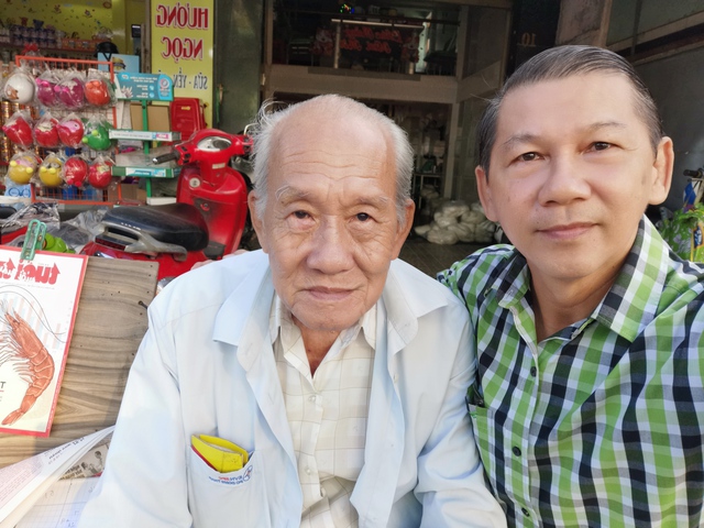 Thanh Niên và tôi: Ký ức gắn bó suốt 30 năm tại sạp báo Sa Đéc - Ảnh 2. Thanh Niên và tôi: Ký ức gắn bó suốt 30 năm tại sạp báo Sa Đéc - Ảnh 2.