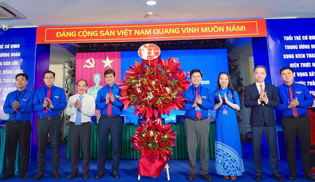 Khát vọng và tình yêu công việc của đoàn viên thanh niên trong thời đại mới - Ảnh 1.