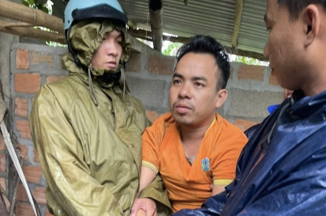 Trùm kín đầu cướp tài sản, nghi phạm sa lưới sau 2 ngày gây án- Ảnh 1.