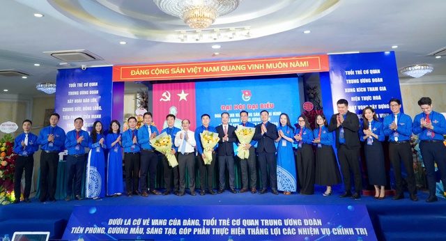 Đổi mới mạnh mẽ công tác Đoàn cho thế hệ trẻ cơ quan T . Ư Đoàn - Ảnh 2.