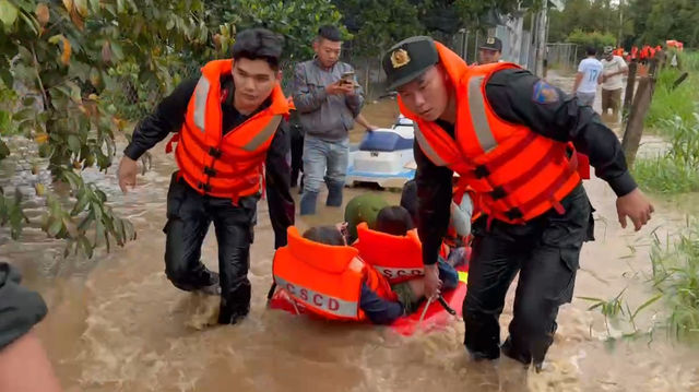 Vì sao mưa lũ gây thiệt hại lớn ở Lâm Đồng? - Ảnh 3.