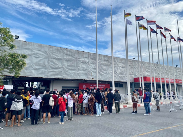 បាល់ទាត់នារី ស៊ីហ្គេម ៣៣ វៀតណាម ០-០ ម៉ាឡេស៊ី៖ ទំនងមានភ្លៀងធ្លាក់ - រូបថត ២.