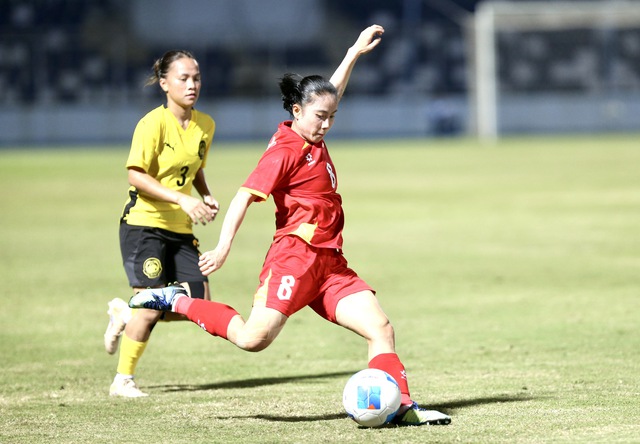 បាល់ទាត់នារី SEA Games 33, Vietnam 4-0 Malaysia: 1-touch shot របស់ Hai Linh - រូបថត 1.