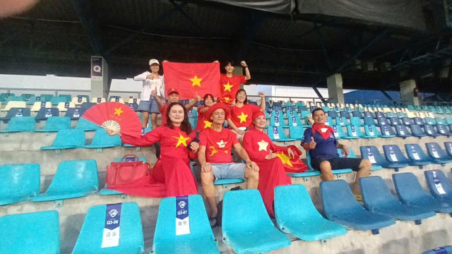 បាល់ទាត់នារី SEA Games 33, Vietnam 4-0 Malaysia: 1-touch shot របស់ Hai Linh - រូបថត 1.