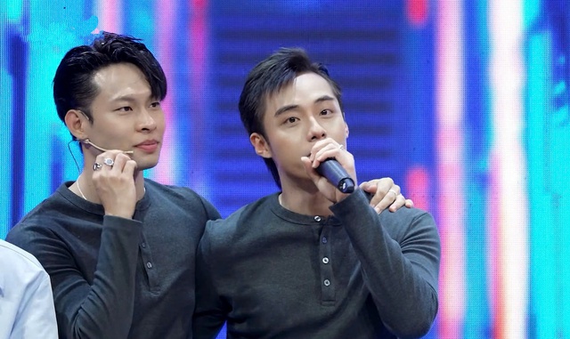 Trấn Th&agrave;nh 'nổi quạu', chất vấn đ&agrave;n em v&igrave; lộ b&iacute; mật th&acirc;n thiết với Uyển &Acirc;n - Ảnh 2.