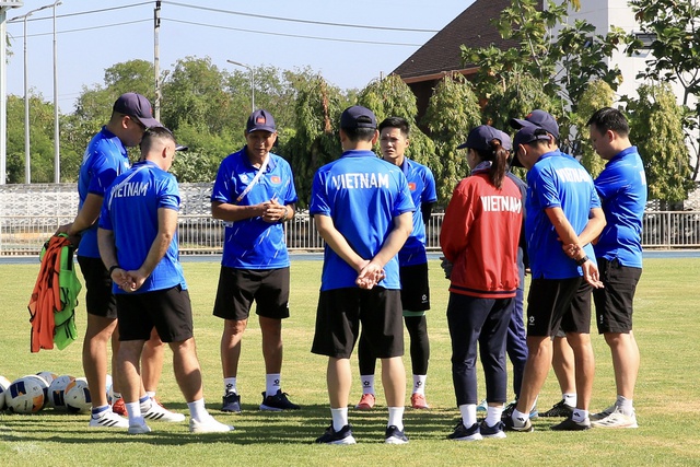 Người trám chỗ Huỳnh Như ở trận hủy diệt Malaysia nói điều bất ngờ, mơ chạm tay vào vàng SEA Games- Ảnh 12. Người trám chỗ Huỳnh Như ở trận hủy diệt Malaysia nói điều bất ngờ, mơ chạm tay vào vàng SEA Games- Ảnh 12.