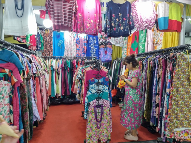 Cục thuế không sử dụng doanh thu 2026 để truy thu thuế khoán năm trước - Ảnh 1. Cục thuế không sử dụng doanh thu 2026 để truy thu thuế khoán năm trước - Ảnh 1.