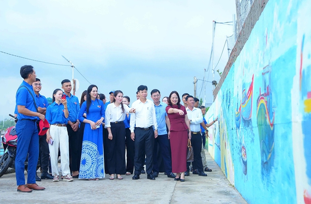 Hồi sinh làng biển bên cửa sông Dinh- Ảnh 1.