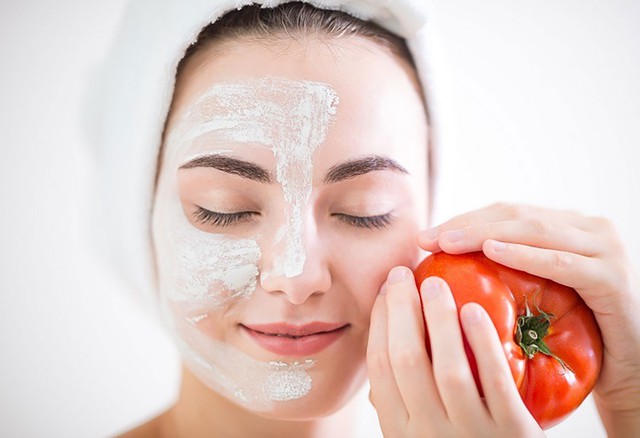 Top 6 thực phẩm như &lsquo;kem dưỡng trắng da tự nhi&ecirc;n&rsquo; chị em c&agrave;ng ăn c&agrave;ng trẻ - Ảnh 2.