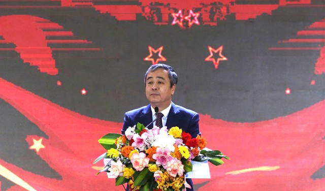 Tôn vinh gương điển hình học tập và làm theo gương Bác Hồ tại Tây Ninh - Ảnh 4. Tôn vinh gương điển hình học tập và làm theo gương Bác Hồ tại Tây Ninh - Ảnh 4.