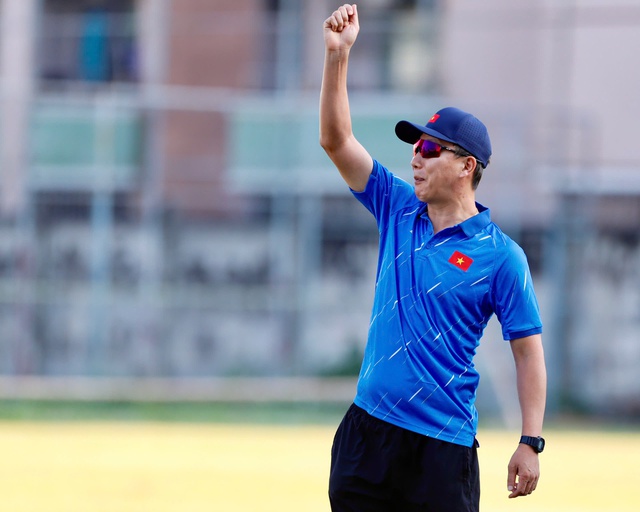 U.23 Việt Nam tập rất sung, &ocirc;ng Kim sẵn s&agrave;ng cho cuộc chạm tr&aacute;n U.23 Malaysia- Ảnh 5.