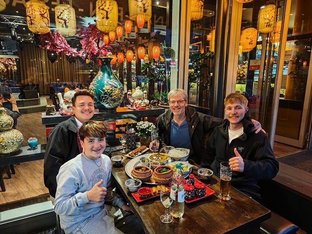 Mâm cơm Việt tại Đức: Hành trình ẩm thực của NamPan giữa lòng Berlin - Ảnh 1.
