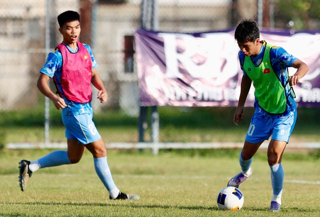 U.23 Việt Nam tập rất sung, &ocirc;ng Kim sẵn s&agrave;ng cho cuộc chạm tr&aacute;n U.23 Malaysia- Ảnh 14.