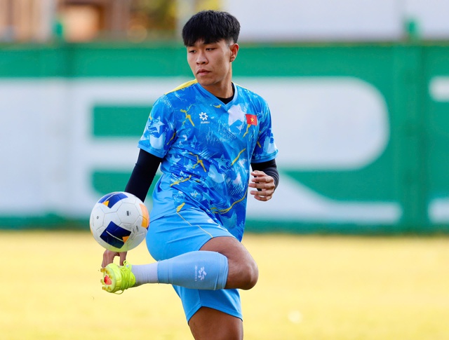 U.23 Việt Nam tập rất sung, &ocirc;ng Kim sẵn s&agrave;ng cho cuộc chạm tr&aacute;n U.23 Malaysia- Ảnh 15.